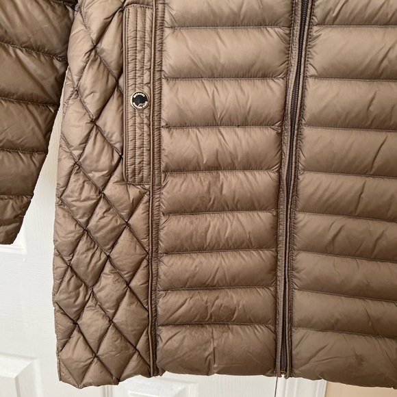 Michael Kors packable puffer winter coat with hood size S brown taupe tan - Picture 4 of 9